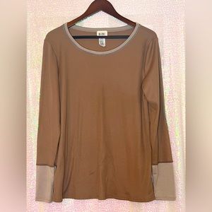 Brown waffle knit shirt.